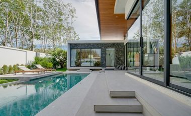 3-Bedroom Modern Loft-Style Pool Villas for Sale in Ao Nang, Krabi