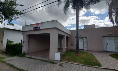 VENTA | CASA DE 2 DORM. | SARMIENTO 1333 | LAS ROSAS