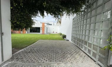 Lote en venta en fraccionamiento privado Puebla, Zavaleta, Cholula