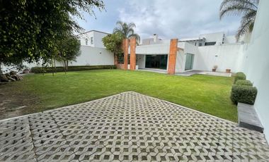 Lote en venta en fraccionamiento privado Puebla, Zavaleta, Cholula