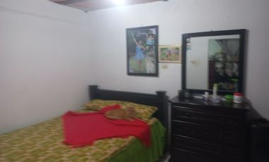 VENDO CASA DE PRIMER PISO EN COPACABANA ANTIOQUIA.