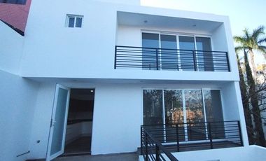 CASA EN VENTA LOMAS DEL CRESTON CERCA ISSSTE EN OAXACA