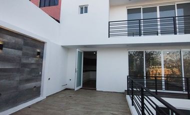 CASA EN VENTA LOMAS DEL CRESTON CERCA ISSSTE EN OAXACA