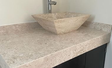 Casa renta Lomas de Angelopolis amplio jardín dos recamaras y terraza cerca Sonata