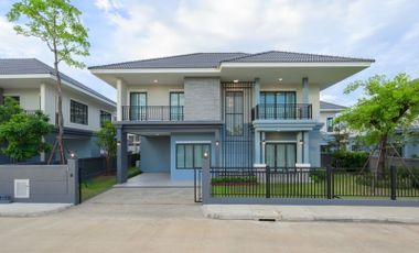 New 4 Bedroom House in San Kamphaeng for Sale