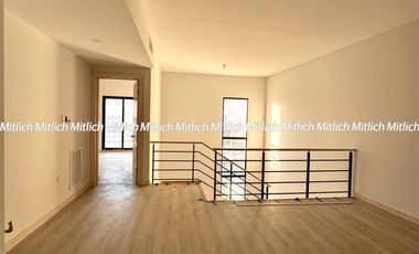 Casa en venta recámara en planta baja Bosques del Valle $6,500,000