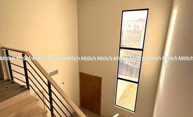 Casa en venta recámara en planta baja Bosques del Valle $6,500,000