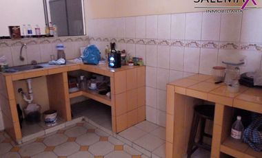 AMPLIA CASA EN VENTA - URB.BANCARIA II ETAPA - PIURA
