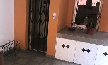 Excelente casa en San José Insurgentes, para Habitar o Desarrolladores.