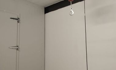 BODEGA EN RENTA  CON CAMARA DE CONGELACION, A 50 M DEL MERCADO ECHEVESTE , LEÓN, GTO