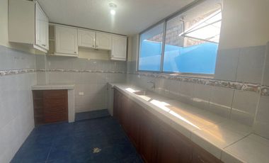 Se vende casa en Calderón, sector de San Camilo
