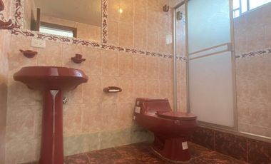 Se vende casa en Calderón, sector de San Camilo