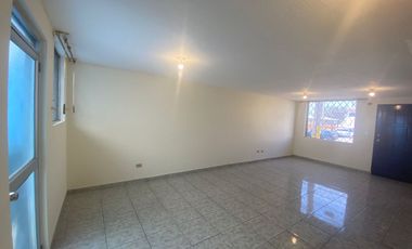 Se vende casa en Calderón, sector de San Camilo