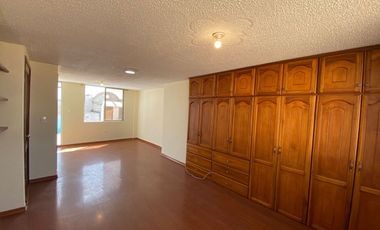 Se vende casa en Calderón, sector de San Camilo
