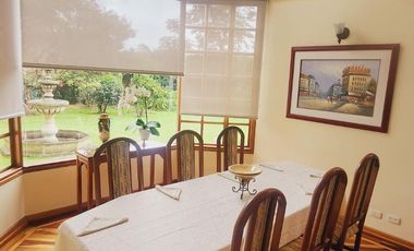 Vendo casa CHIA/CAMPESTRE, CONJUNTO, VEREDA LA BALSA, DOS PISOS, COMODA, AMPLIA, JARDINES, SALA COMEDOR CHIMENEA, BAR, COCINA, COMEDOR, AUXILIAR, HABI
