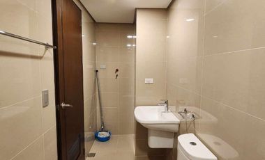 FOR RENT New Studio Condo Unit in 38 Park Avenue, Cebu IT Park, Cebu City.