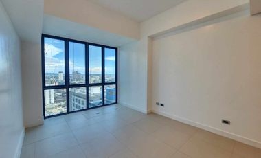 FOR RENT New Studio Condo Unit in 38 Park Avenue, Cebu IT Park, Cebu City.