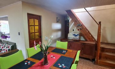 Amplia casa en Santa Juana