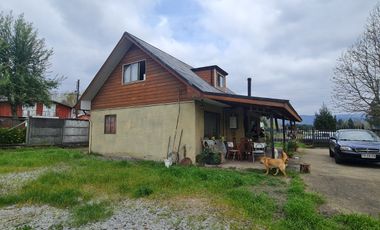 Amplia casa en Santa Juana