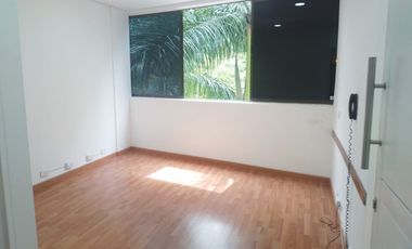 44526 Oficina en arriendo en el sector Laureles