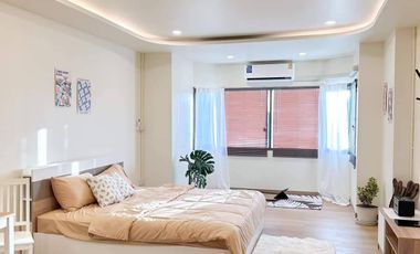 Condo for sale in Muang Chang Khlan, good location, convenient travel, only 3 minutes from Panthip.