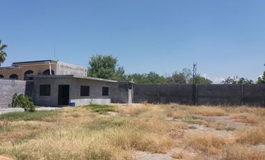 QUINTA EN VENTA EN CIENEGA DE FLORES, NL, ZONA VILLAS CAMPESTRES, T 1800 M2