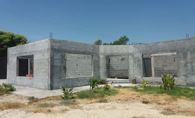 QUINTA EN VENTA EN CIENEGA DE FLORES, NL, ZONA VILLAS CAMPESTRES, T 1800 M2