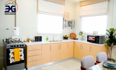 4 Bedroom Medium Sized Home in Hausland Subic Along the National Road