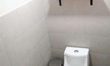 4 Bedroom Medium Sized Home in Hausland Subic Along the National Road