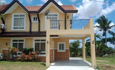 3 bedroom House and Lot for Rent beside the Golf Course in Silang nearly Tagaytay