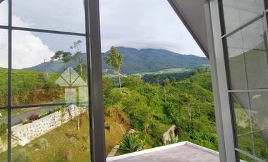 Dijual Villa Mewah Kemuning Karanganyar