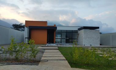 VENTA CASA RECTA COROZAL LOS PATIOS