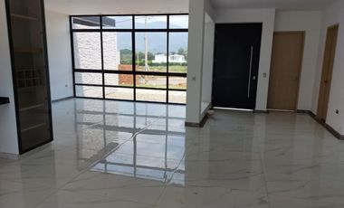 VENTA CASA RECTA COROZAL LOS PATIOS