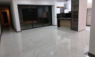 VENTA CASA RECTA COROZAL LOS PATIOS