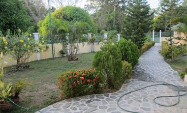For Rent Three Bedrooms Bungalow House with Pool in Dalaguete Cebu