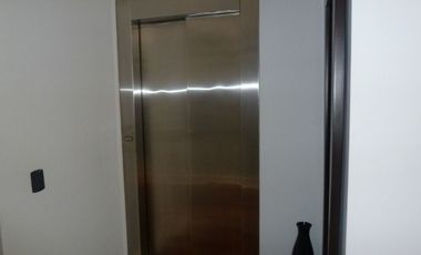 Impecable residencia en La Planicie