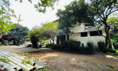 DISEWAKAN! RUMAH USAHA @ RAYA CIUMBULEUIT, COCOK UNTUK CAFE/ HOTEL