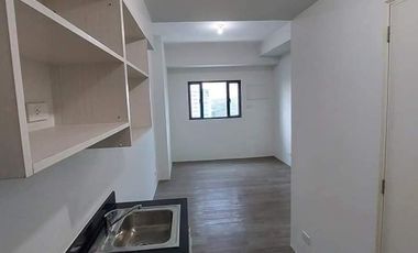 RUSH SALE!! VISTA RECTO STUDIO UNIT CONDO WALKING DISTANCE FEU MANILA