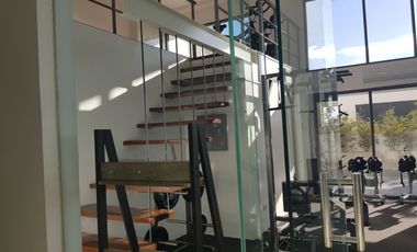 RUSH SALE! MODERN STUDIO WITH SEAVIEW BALCONY IN NORTHSTAR. NEAR CEBU DOCTOR'S UNIVERSITY-MANDAUE CEBU.