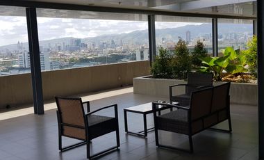 RUSH SALE! MODERN STUDIO WITH SEAVIEW BALCONY IN NORTHSTAR. NEAR CEBU DOCTOR'S UNIVERSITY-MANDAUE CEBU.