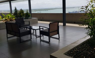 RUSH SALE! MODERN STUDIO WITH SEAVIEW BALCONY IN NORTHSTAR. NEAR CEBU DOCTOR'S UNIVERSITY-MANDAUE CEBU.