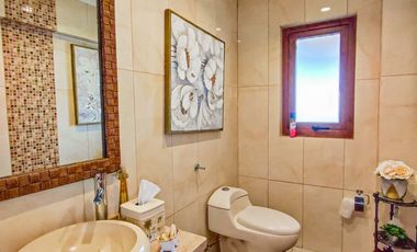 🏠León Propiedades vende o arrienda hermosa casa en sector Los Naranjos , Curacavi🏠