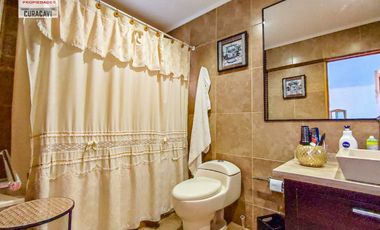 🏠León Propiedades vende o arrienda hermosa casa en sector Los Naranjos , Curacavi🏠