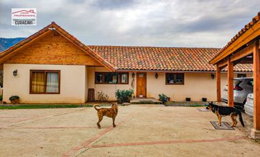 🏠León Propiedades vende o arrienda hermosa casa en sector Los Naranjos , Curacavi🏠