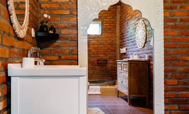 The best, comfortable, safe and quiet residence for rent, bamboo villas & joglo villas