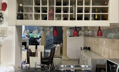 CASA EN VENTA EN RESIDENCIAL LOS LAURELES.