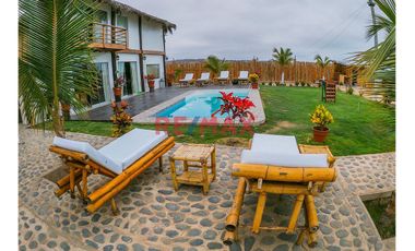 Hermosa Casa De Playa En Venta, Zorritos , Tumbes, Peru