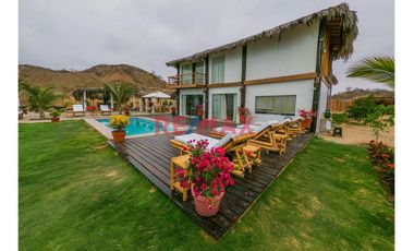 Hermosa Casa De Playa En Venta, Zorritos , Tumbes, Peru