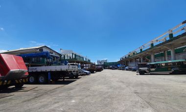 FOR SALE: Warehouse along main highway in Malabon