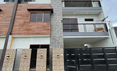 120sqm House and lot For sale (Ready For Occupancy)  with 6 Bedrooms 2 Garage in Greenwoods Pasig City (PH2820)